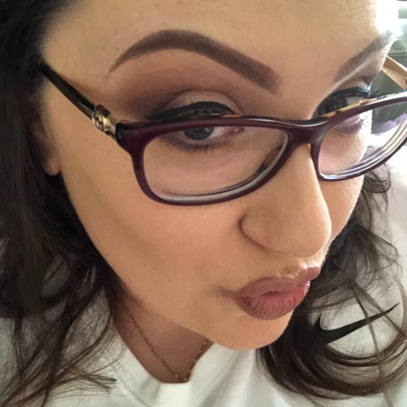 Meet your Posher, Kristina - Picture 1 of 1